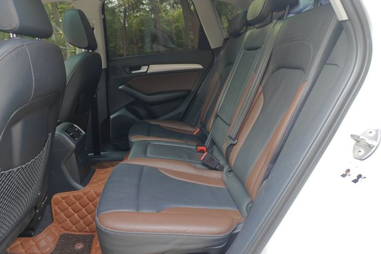 Used Audi Q5 2018 Collector's Edition 40 TFSI Technology Model Left Rear Seat