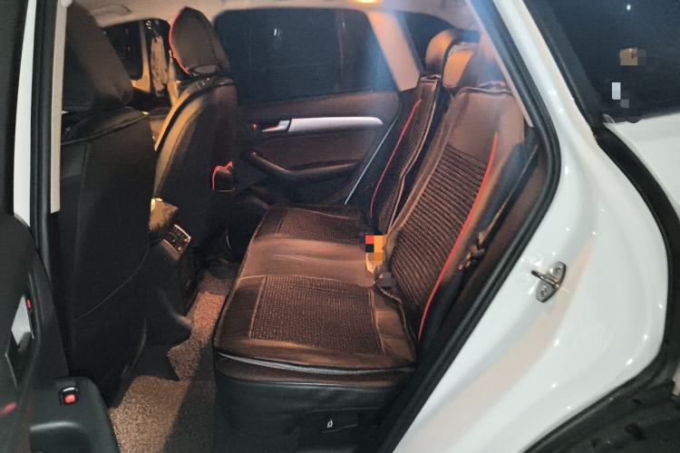 Used Audi Q5 2018 Collector's Edition 40 TFSI Technology Model Left Rear Seat