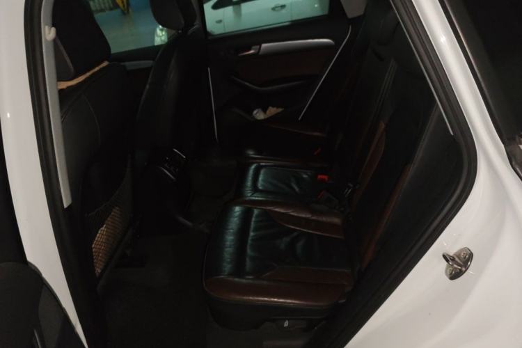 Used Audi Q5 2018 Collector's Edition 40 TFSI Technology Model Left Rear Seat
