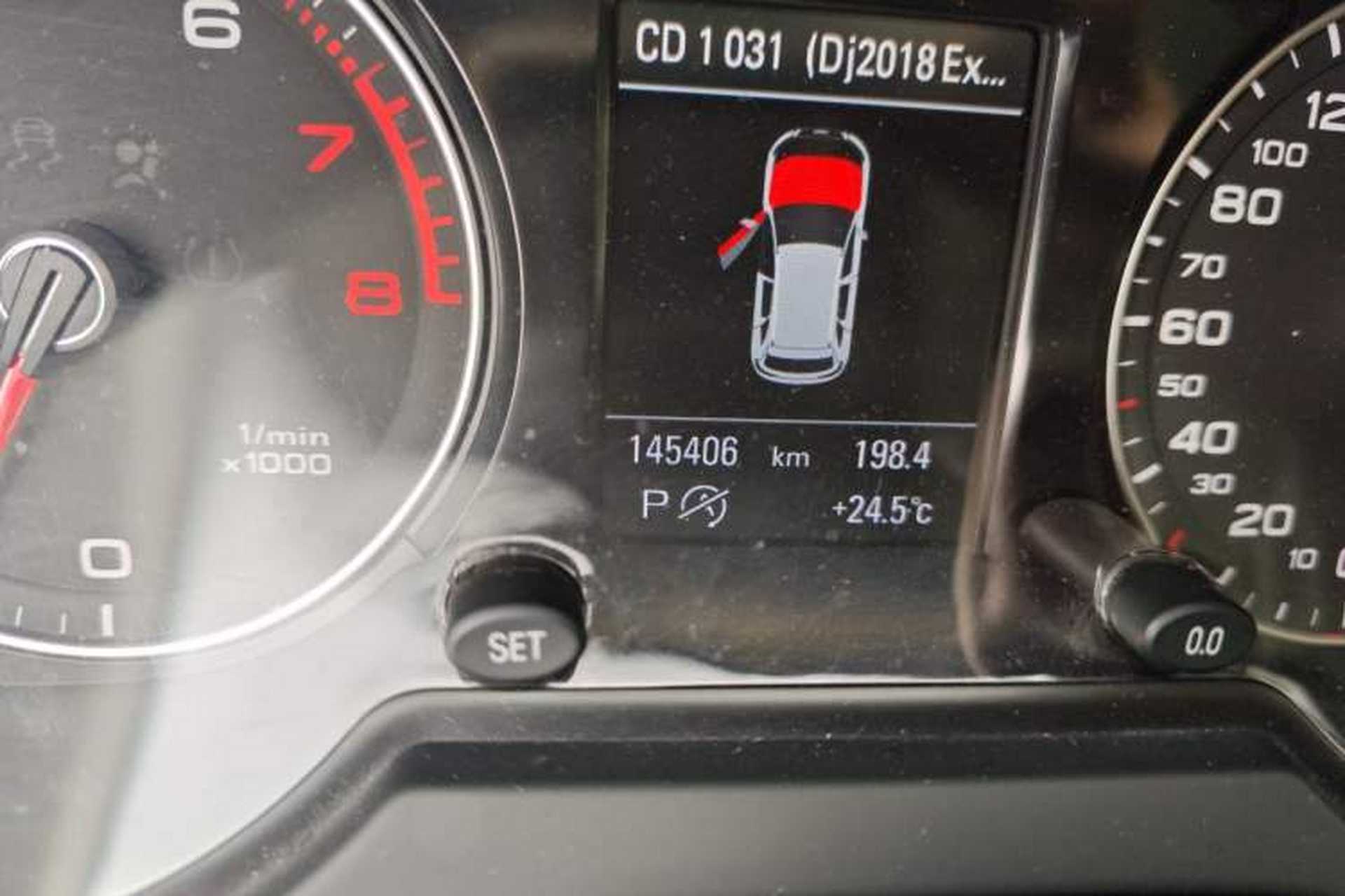 Used Audi Q5 2018 Collector's Edition 40 TFSI Technology Model Odometer Close Up