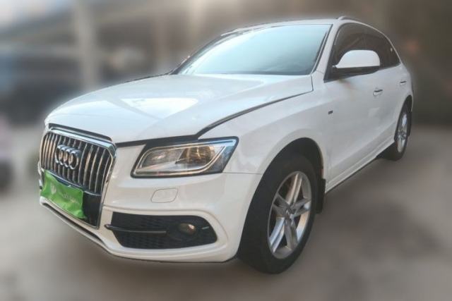 Used Audi Q5 2018 Collector's Edition 40 TFSI Technology Model
