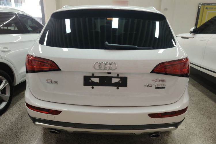 Used Audi Q5 2018 Collector's Edition 40 TFSI Technology Model Rear