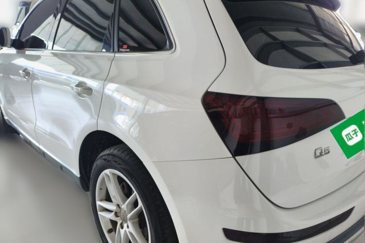 Used Audi Q5 2018 Collector's Edition 40 TFSI Technology Model Rear Left 45 Deg