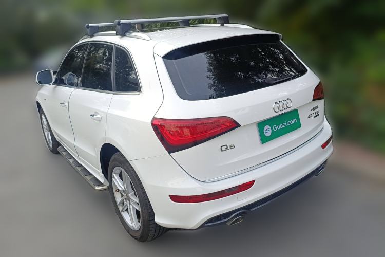 Used Audi Q5 2018 Collector's Edition 40 TFSI Ambition Model Rear Left 45 Deg