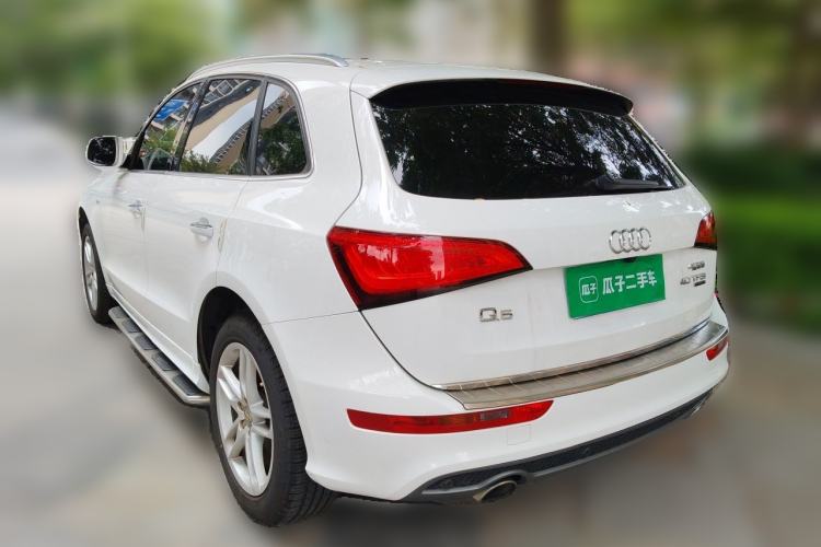 Used Audi Q5 2018 Collector's Edition 40 TFSI Technology Model Rear Left 45 Deg