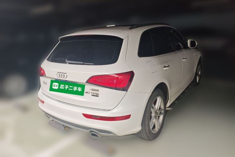 Used Audi Q5 2018 Collector's Edition 40 TFSI Technology Model Rear Right 45 Deg