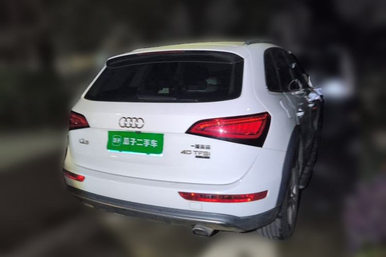 Used Audi Q5 2018 Collector's Edition 40 TFSI Technology Model Rear Right 45 Deg