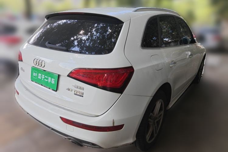 Used Audi Q5 2018 Collector's Edition 40 TFSI Technology Model Rear Right 45 Deg