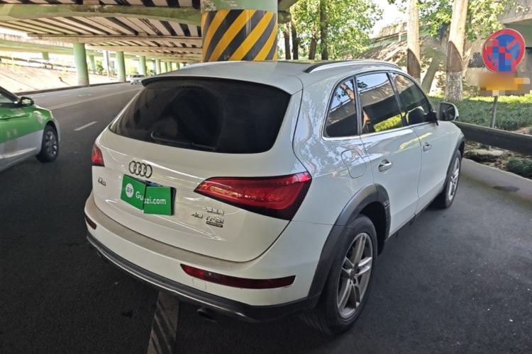 Used Audi Q5 2018 Collector's Edition 40 TFSI Technology Model Rear Right 45 Deg