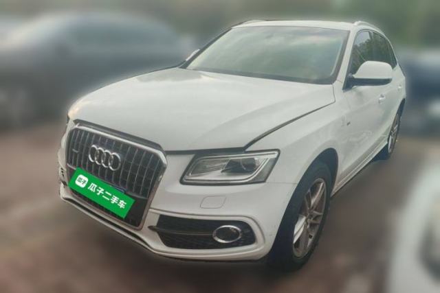 Used Audi Q5 2018 Collector's Edition 40 TFSI Technology Model