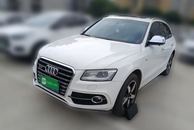 Used Audi Q5 2018 Collector's Edition 40 TFSI Ambition Model