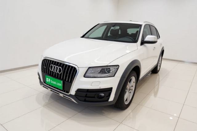 Used Audi Q5 2018 Collector's Edition 40 TFSI Technology Model