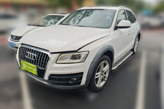 Used Audi Q5 2018 Collector's Edition 40 TFSI Technology Model