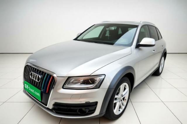 Used Audi Q5 2018 Collector's Edition 40 TFSI Technology Model