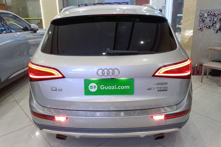 Used Audi Q5 2018 Collector's Edition 40 TFSI Technology Model Rear
