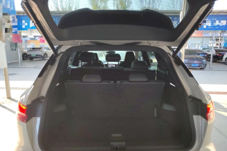 Used Audi Q5 e-tron 2022 40 e-tron Starlight Edition Mech Kit Trunk
