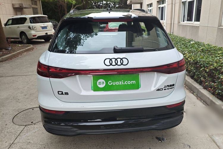 Used Audi Q5 e-tron 2022 40 e-tron Starlight Edition Mech Kit Exterior 4