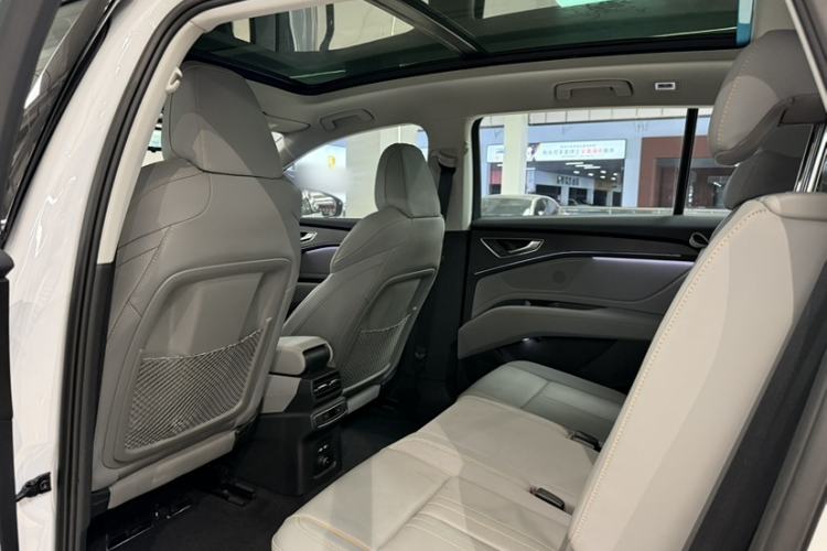 Used Audi Q5 e-tron 2023 40 e-tron Starry Edition Luxury Package Interior 1