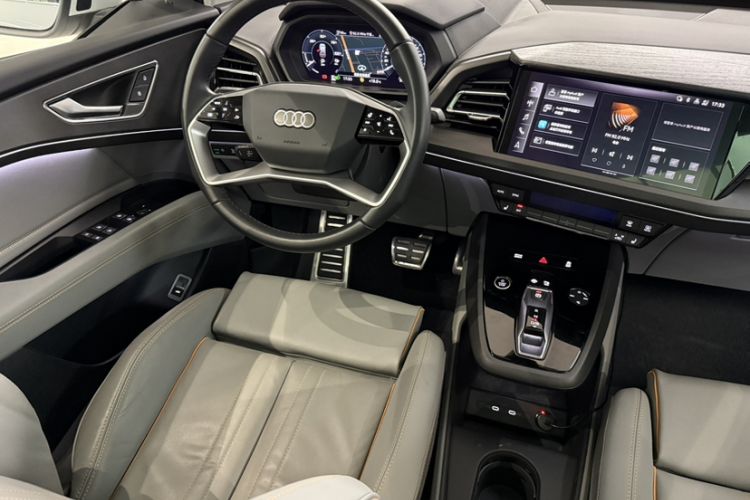 Used Audi Q5 e-tron 2023 40 e-tron Starry Edition Luxury Package Interior 10
