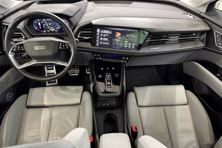 Used Audi Q5 e-tron 2023 40 e-tron Starry Edition Luxury Package Interior 2