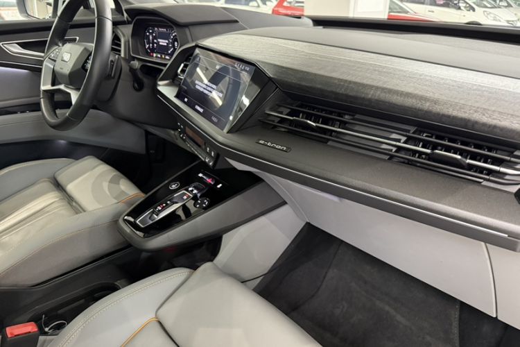 Used Audi Q5 e-tron 2023 40 e-tron Starry Edition Luxury Package Interior 8