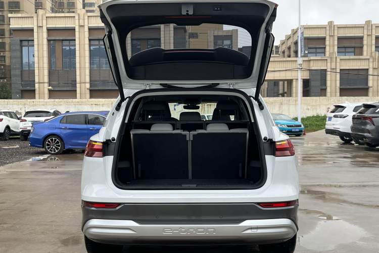 Used Audi Q5 e-tron 2022 40 e-tron Starry Edition Luxury Package Interior 9