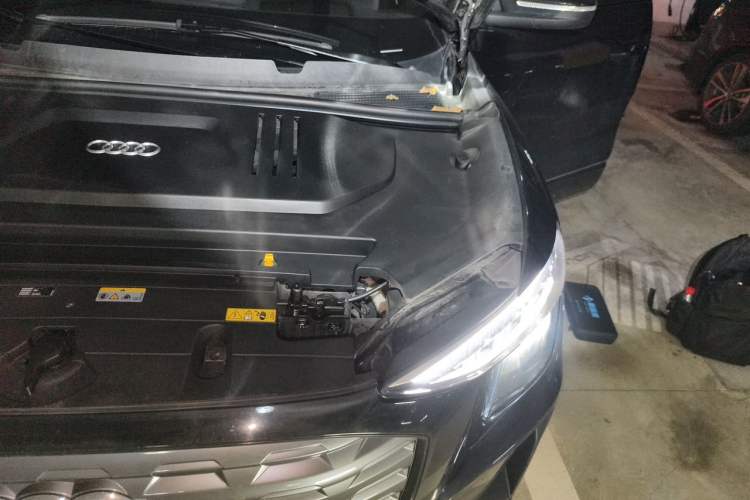 Used Audi Q5 e-tron 2022 40 e-tron Starlight Edition Mech Kit Engine Bay Left