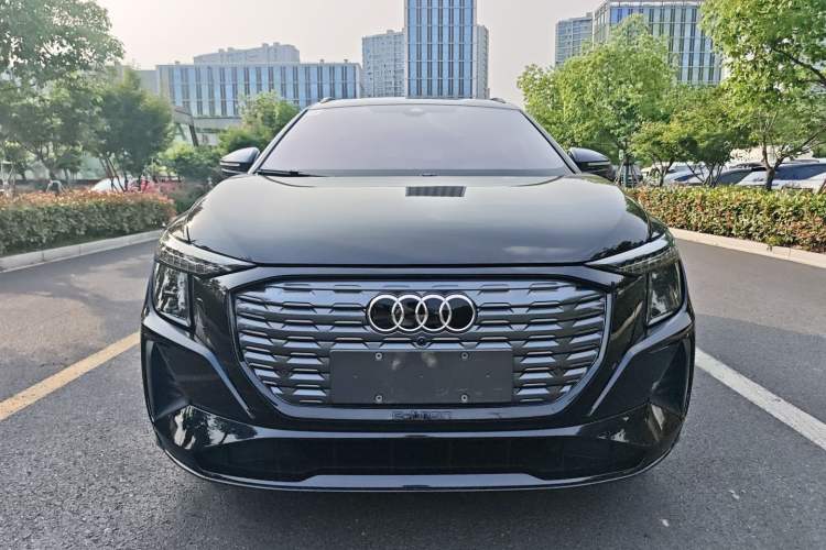 Used Audi Q5 e-tron 2022 50 e-tron quattro Glory Edition Mecha Kit Sun-Chasing Version Front