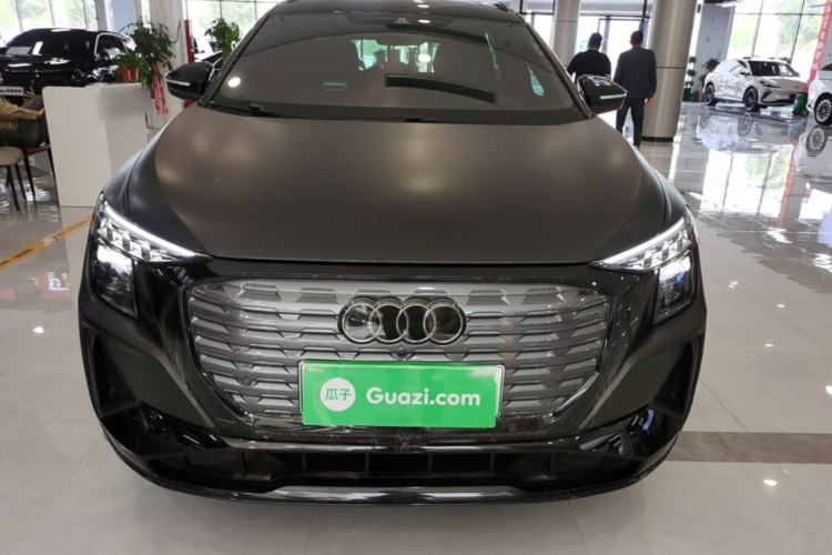 Used Audi Q5 e-tron 2022 50 e-tron quattro edition one Artistic Collection Edition Front