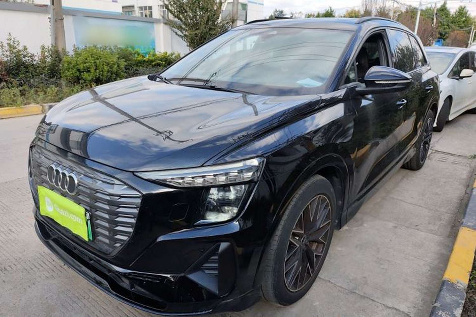 Used Audi Q5 e-tron 2022 40 e-tron Starlight Edition Mech Kit Front Left 45 Deg
