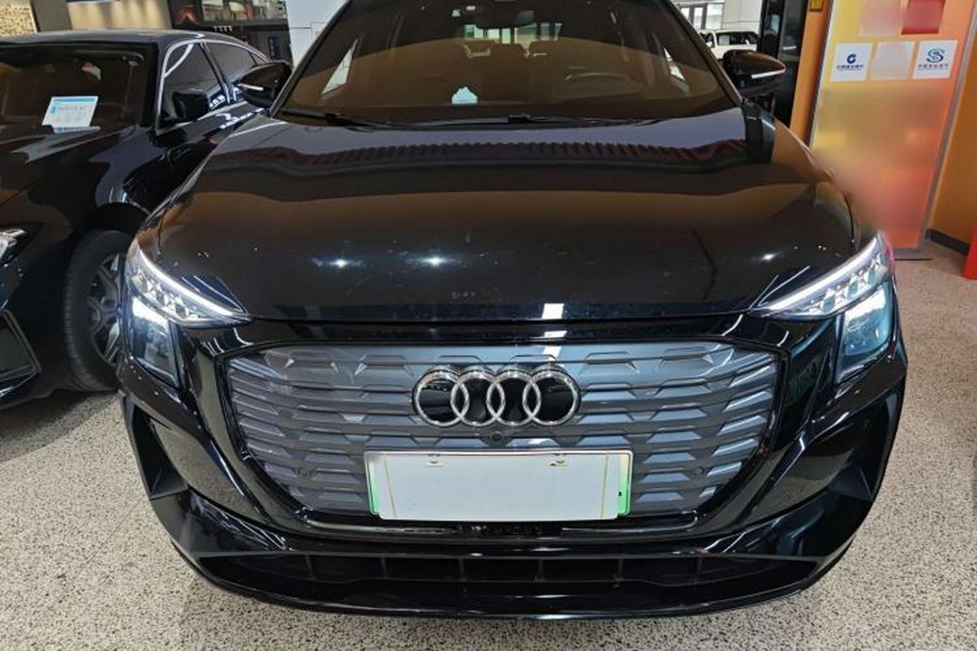 Used Audi Q5 e-tron 2022 40 e-tron Starlight Edition Mech Kit Front