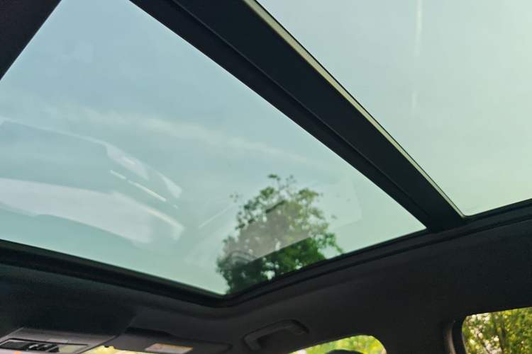 Used Audi Q5 e-tron 2022 50 e-tron quattro Glory Edition Mecha Kit Sun-Chasing Version Headliner