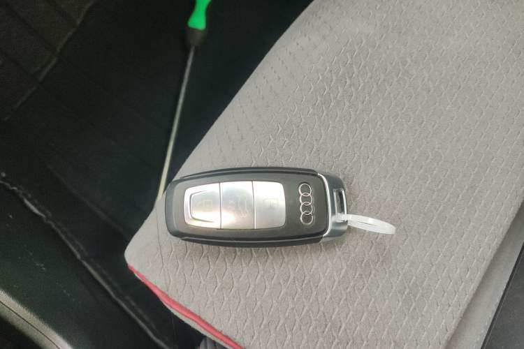 Used Audi Q5 e-tron 2022 40 e-tron Starry Edition Mechanical Suit Sun-Chasing Version Interior 1
