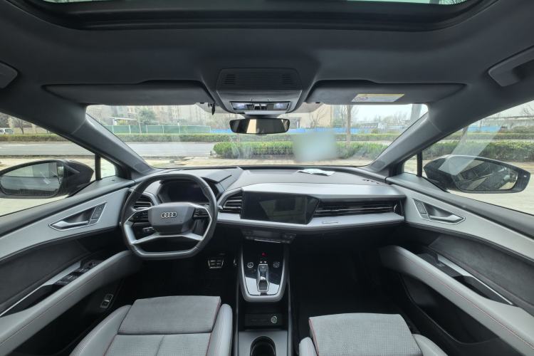 Used Audi Q5 e-tron 2022 40 e-tron Starry Edition Mechanical Suit Sun-Chasing Version Interior 3