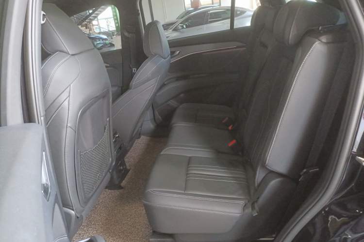 Used Audi Q5 e-tron 2022 40 e-tron Starry Edition Luxury Package Left Rear Seat