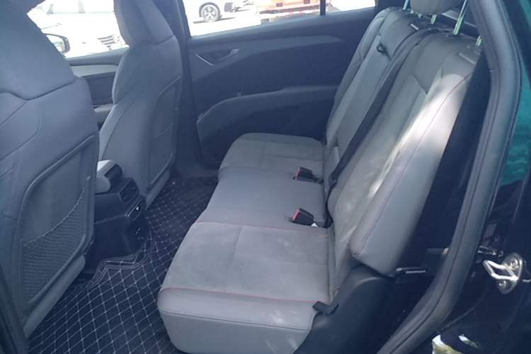 Used Audi Q5 e-tron 2022 40 e-tron Starlight Edition Mech Kit Left Rear Seat