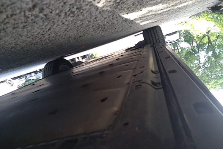 Used Audi Q5 e-tron 2022 40 e-tron Starlight Edition Mech Kit Left Side Sill