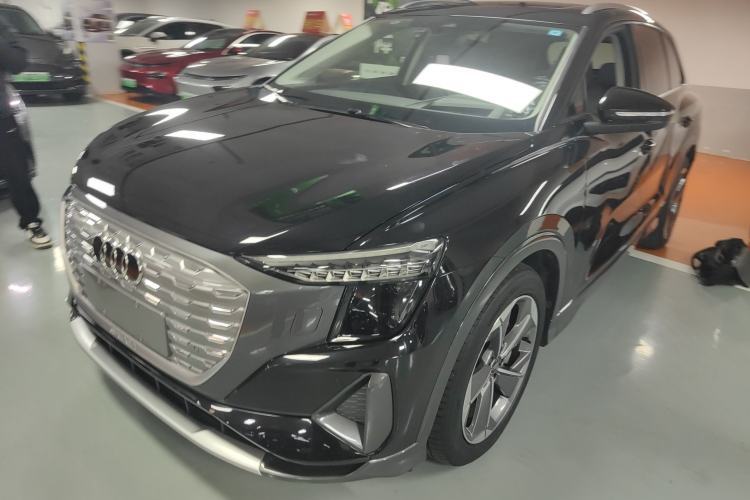 Used Audi Q5 e-tron 2022 40 e-tron Starry Edition Luxury Package Guazi used car, China used car export, Used car for sale, Used cars, Cheapest cars for sale