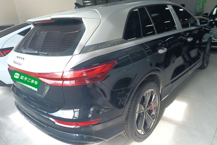 Used Audi Q5 e-tron 2022 40 e-tron Starry Edition Luxury Package Rear Right 45 Deg