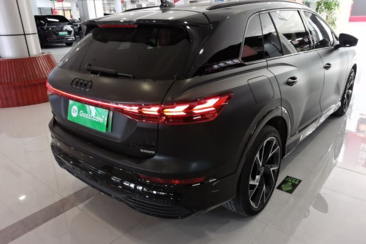 Used Audi Q5 e-tron 2022 50 e-tron quattro edition one Artistic Collection Edition Rear Right 45 Deg