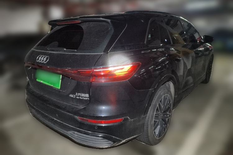 Used Audi Q5 e-tron 2022 40 e-tron Starlight Edition Mech Kit Rear Right 45 Deg