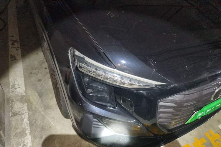 Used Audi Q5 e-tron 2022 40 e-tron Starlight Edition Mech Kit Right Front Headlight