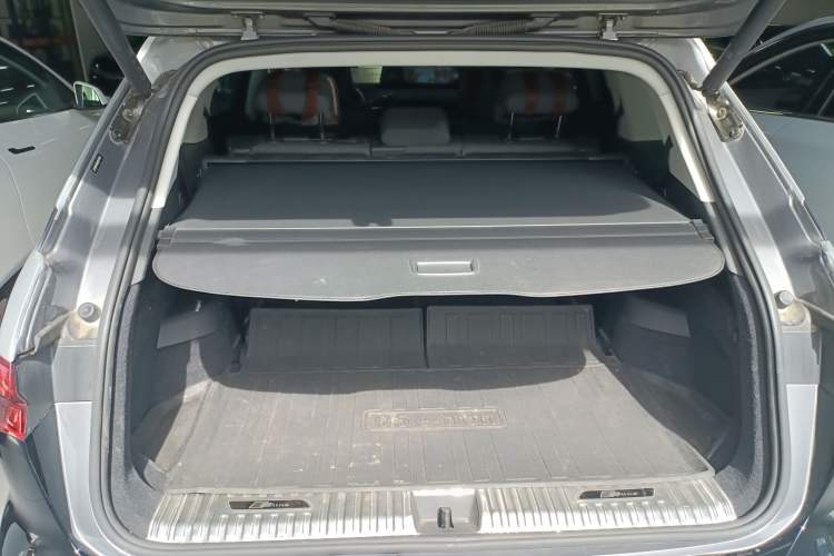 Used Audi Q5 e-tron 2022 40 e-tron Starry Edition Luxury Package Trunk