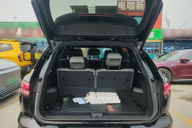 Used Audi Q5 e-tron 2022 40 e-tron Starry Edition Mechanical Suit Sun-Chasing Version Trunk