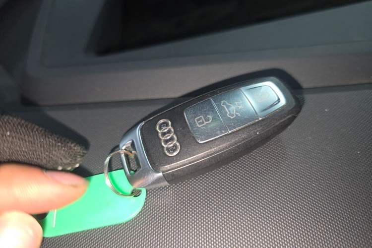 Used Audi Q5 e-tron 2022 50 e-tron quattro Glory Edition Mecha Kit Sun-Chasing Version Vehicle Key