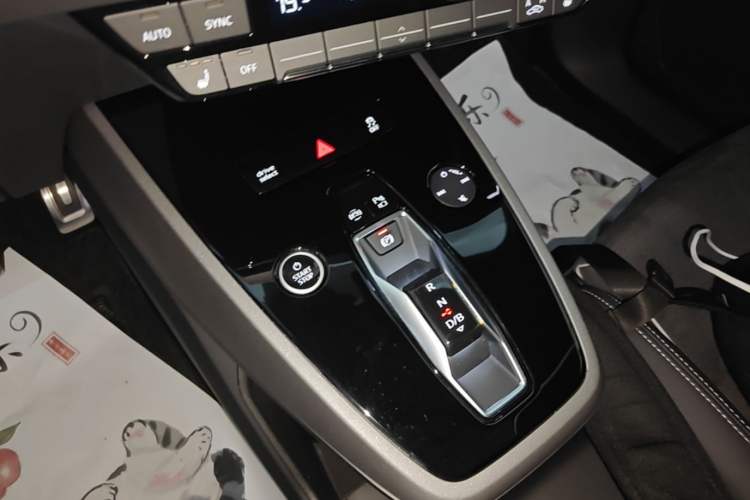 Used Audi Q5 e-tron 2022 40 e-tron Starry Edition Luxury Package Vehicle Key