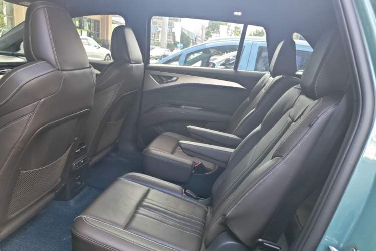 Used Audi Q5 e-tron 2022 40 e-tron Starlight Edition Mech Kit Left Rear Seat