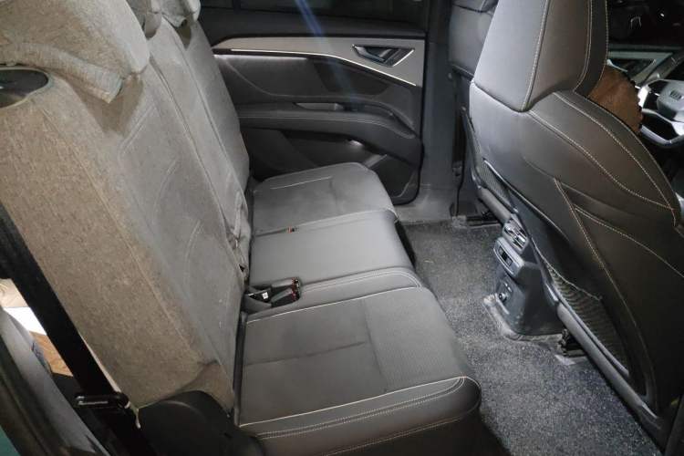 Used Audi Q5 e-tron 2022 40 e-tron Starlight Edition Mech Kit Left Rear Seat