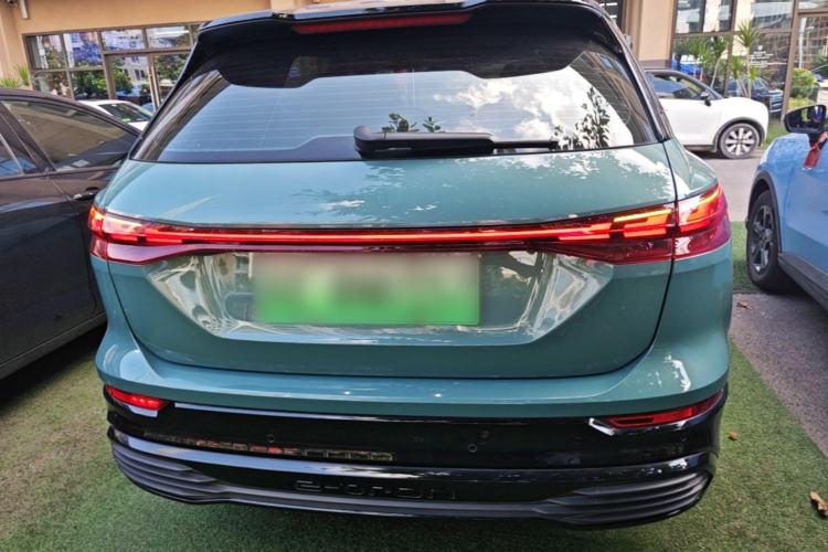 Used Audi Q5 e-tron 2022 40 e-tron Starlight Edition Mech Kit Rear