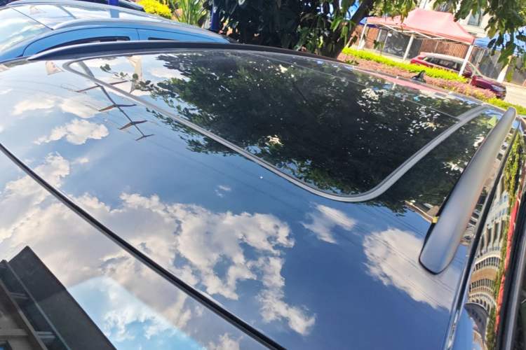 Used Audi Q5 e-tron 2022 40 e-tron Starlight Edition Mech Kit Roof